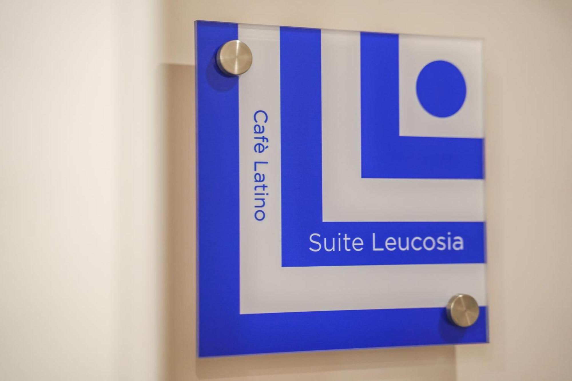 Cafe Latino Suites Sorrento Exterior foto